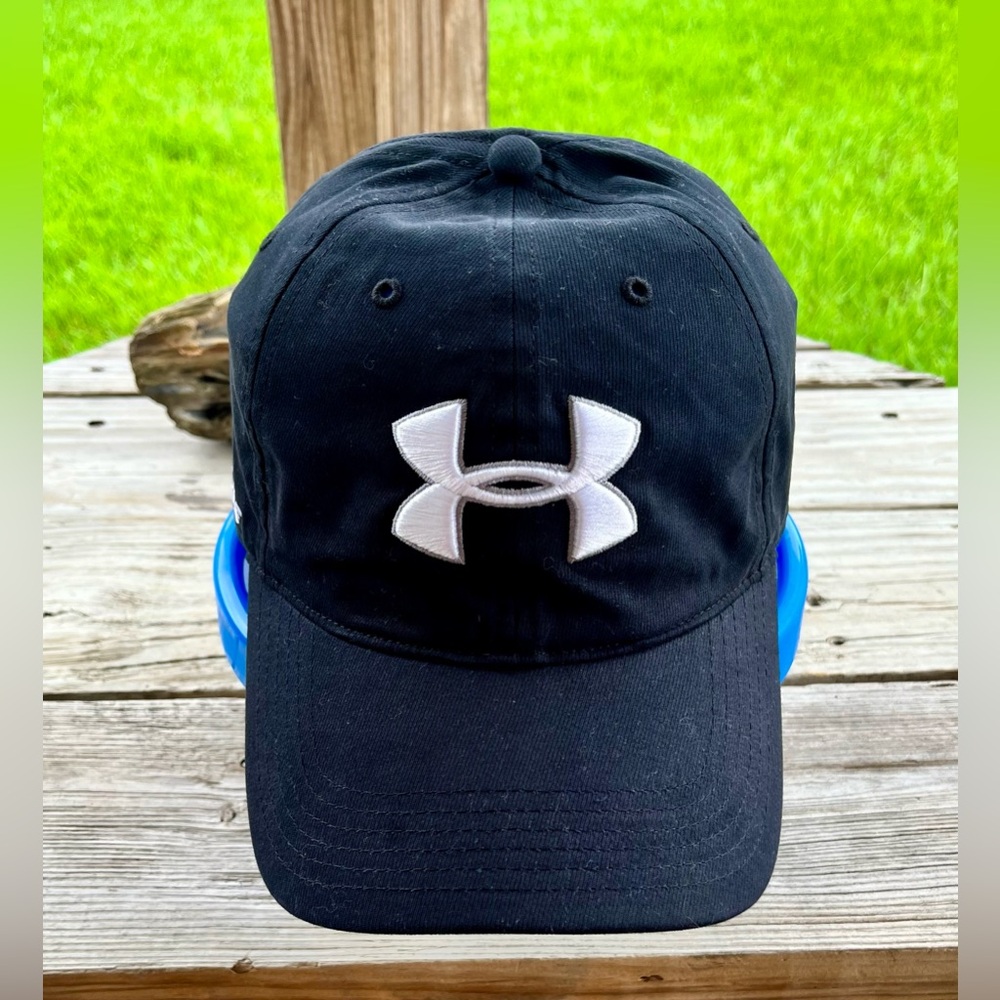 Under‎ Armour Golf Adjustable Black And White Cap - Picture 6 of 7